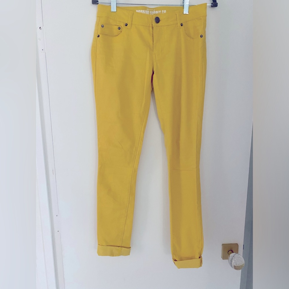 Yellow skinny pants